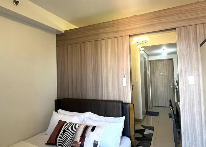 Staycation Pasay Near Airport & Mall Of 1516 Hébergement de vacances